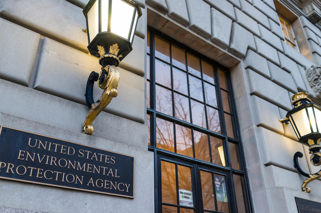 EPA Bans Methylene Chloride Paint Strippers for Residential Use